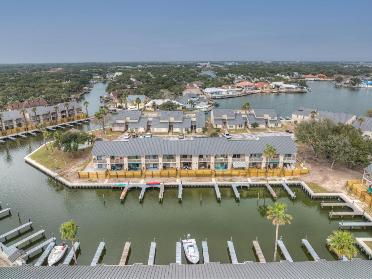 Fisherman Friend! - Coastal Condo - Views Await! Rockport Exterior photo