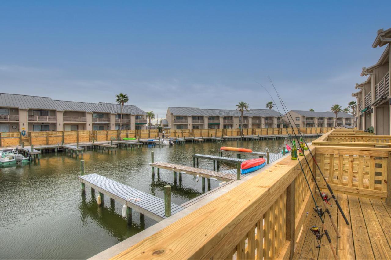 Fisherman Friend! - Coastal Condo - Views Await! Rockport Exterior photo